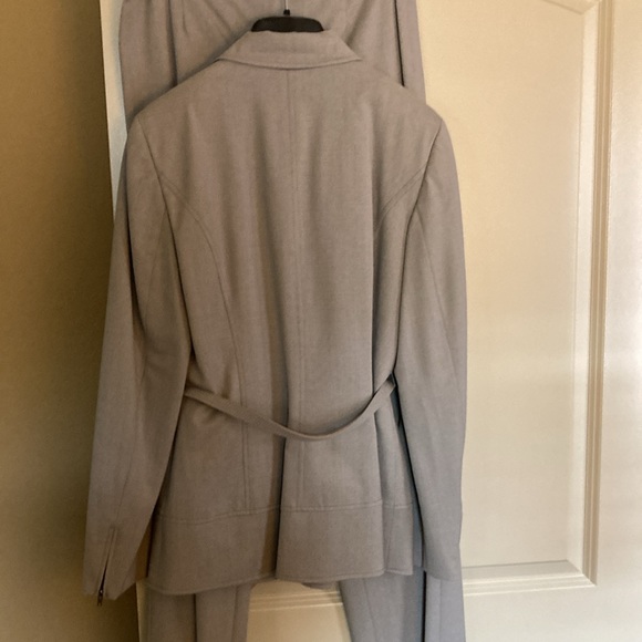 Worth suit- Jacket + Pants - Picture 8 of 8